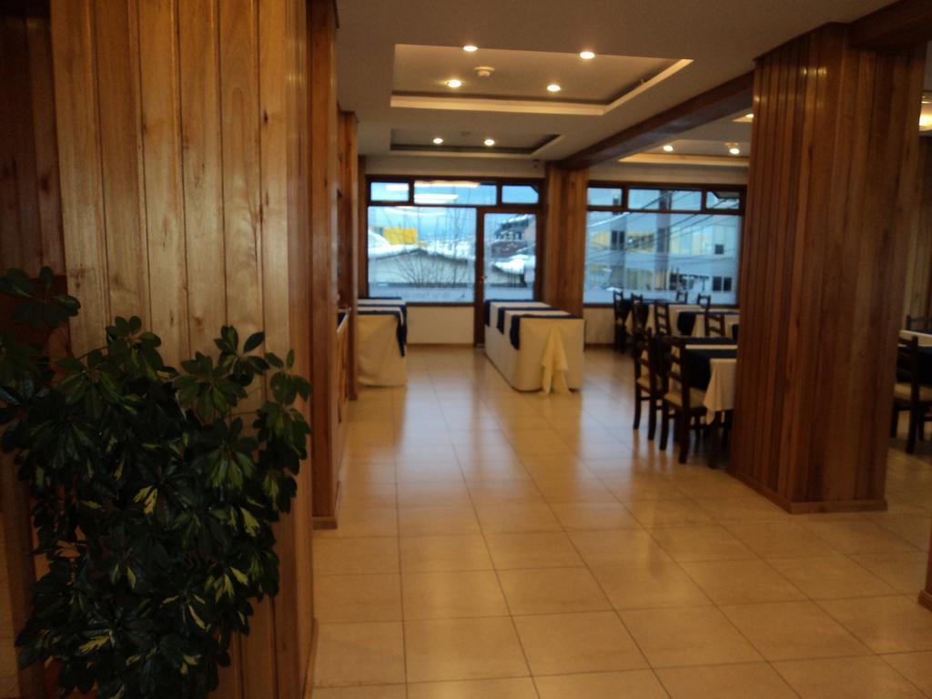 Hotel Tierra Del Fuego Ushuaia Esterno foto