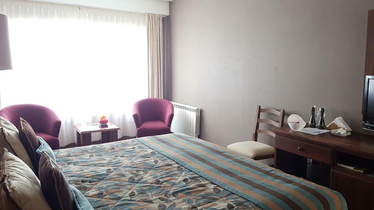Hotel Tierra Del Fuego Ushuaia Esterno foto