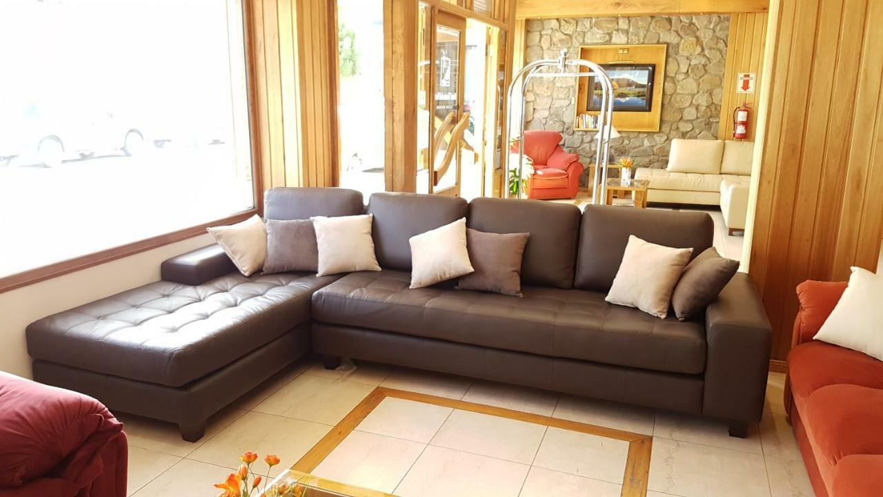 Hotel Tierra Del Fuego Ushuaia Esterno foto